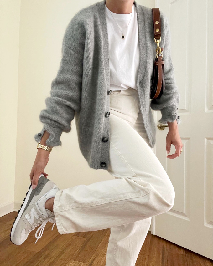 Ne jamais sous-estimer l'impact d'une pi�ce moelleuse au sein d'un look sage !