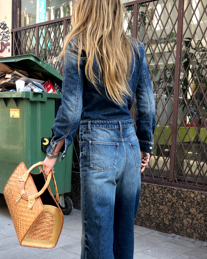 La coupe de cette combinaison Happy Haus fait mouche !