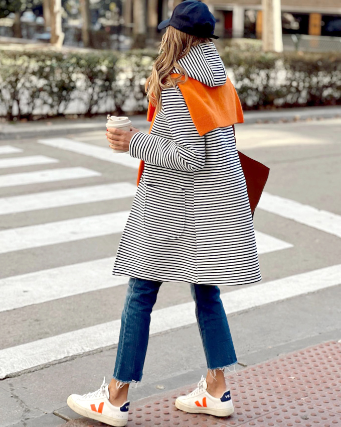 Rien de tel qu'une touche d'orange pour rveiller le duo blanc/bleu !