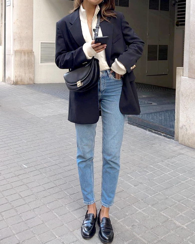 Blazer + pull camionneur + jean 7/8 = le bon mix