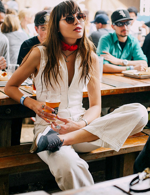 Wanted : une combinaison sans manches zippe sur le devant !