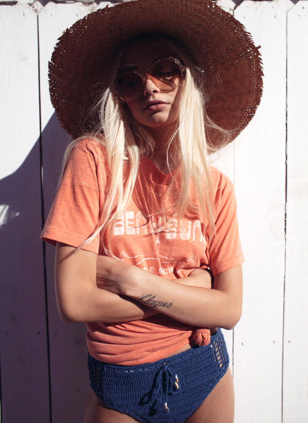 Abricot + bleu outremer = le bon mix