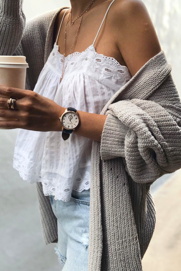 On ne se lasse pas du duo caraco lger/gilet pais !