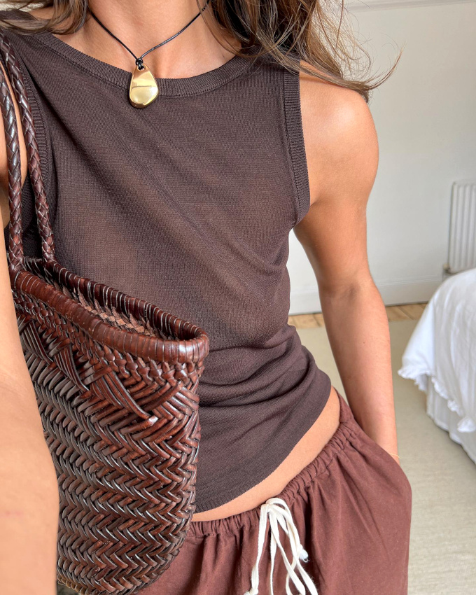 Vive les camaeux de teintes boosts par des jeux de textures !