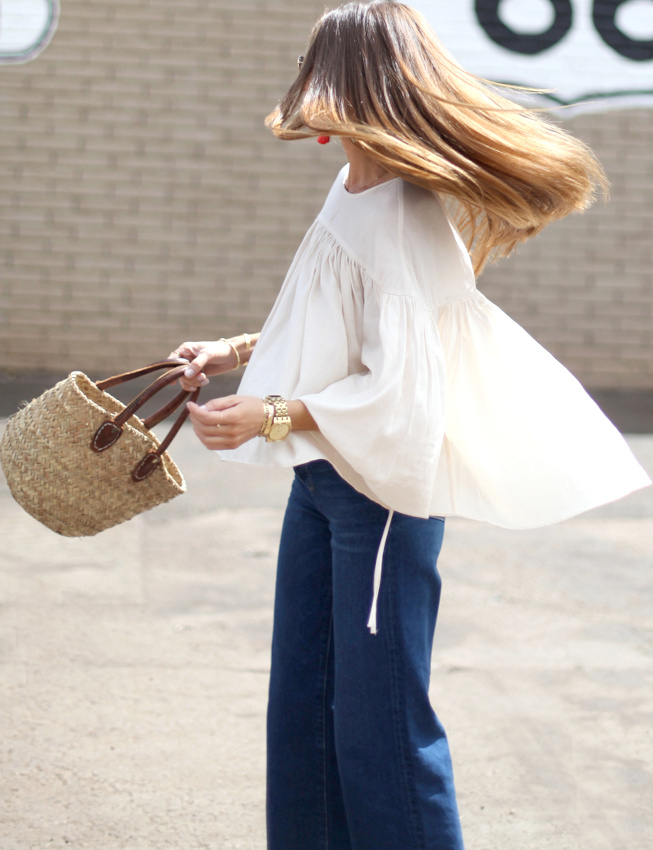 Blouse ample + jean large bien taill = le bon mix