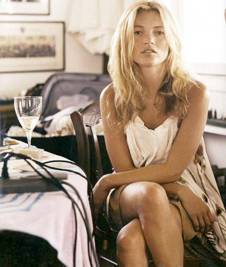La douceur sied bien à Kate Moss !