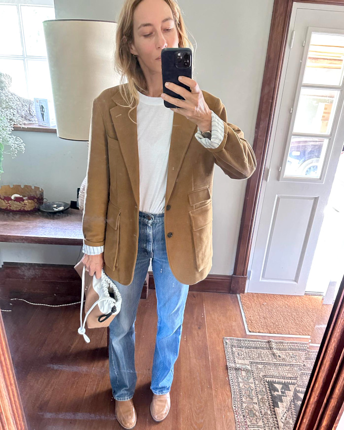 On piquerait bien son blazer  Alexandra Golovanoff !