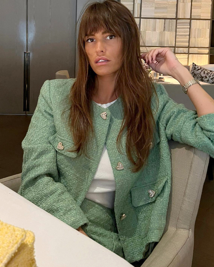 Rien de tel qu'un beau vert pistache pour sublimer les restes de son bronzage estival !