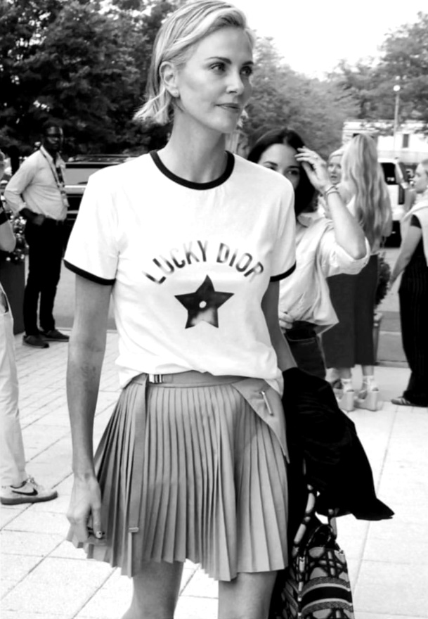 Charlize Theron forever !