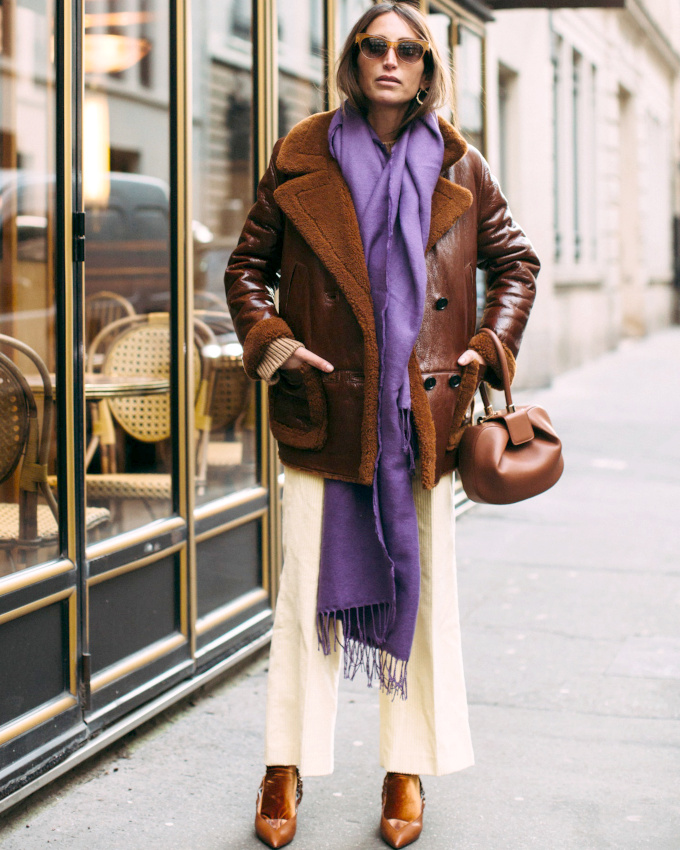 Rien de tel qu'une touche de violet pour relever le duo marron/jaune p�le !