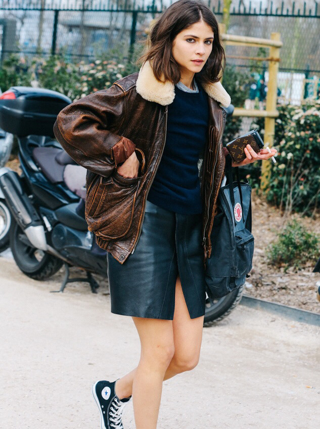 Couvrir le haut pour mieux d�couvrir le bas !