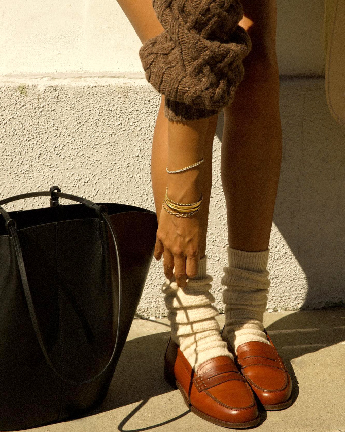 Oui aux mocassins r�chauff�s par une �paisse paire de chaussettes !