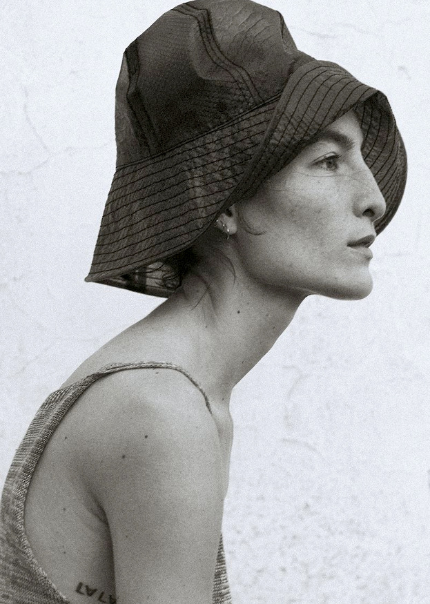 Plus la beaut est singulire, plus elle est fascinante...