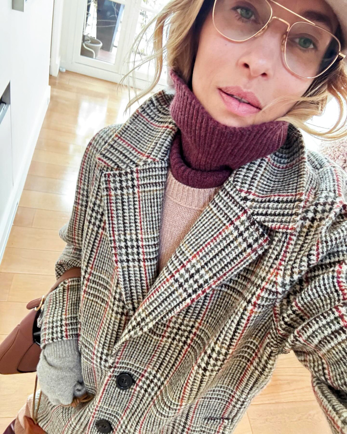 Rien de tel que des couleurs sourdes et dlaves pour adoucir une tenue d'hiver !