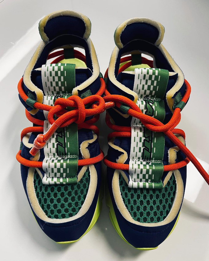 Envie de baskets  lacets ronds !