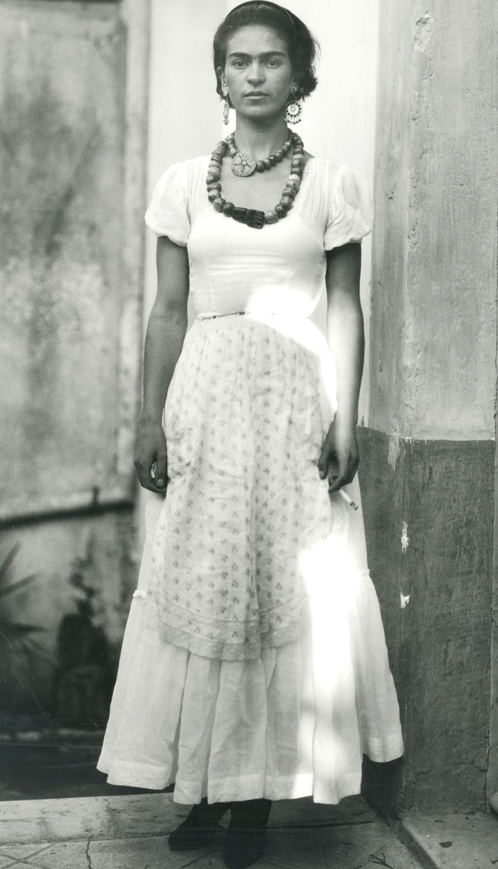 Singuli�re et fascinante Frida Kahlo...