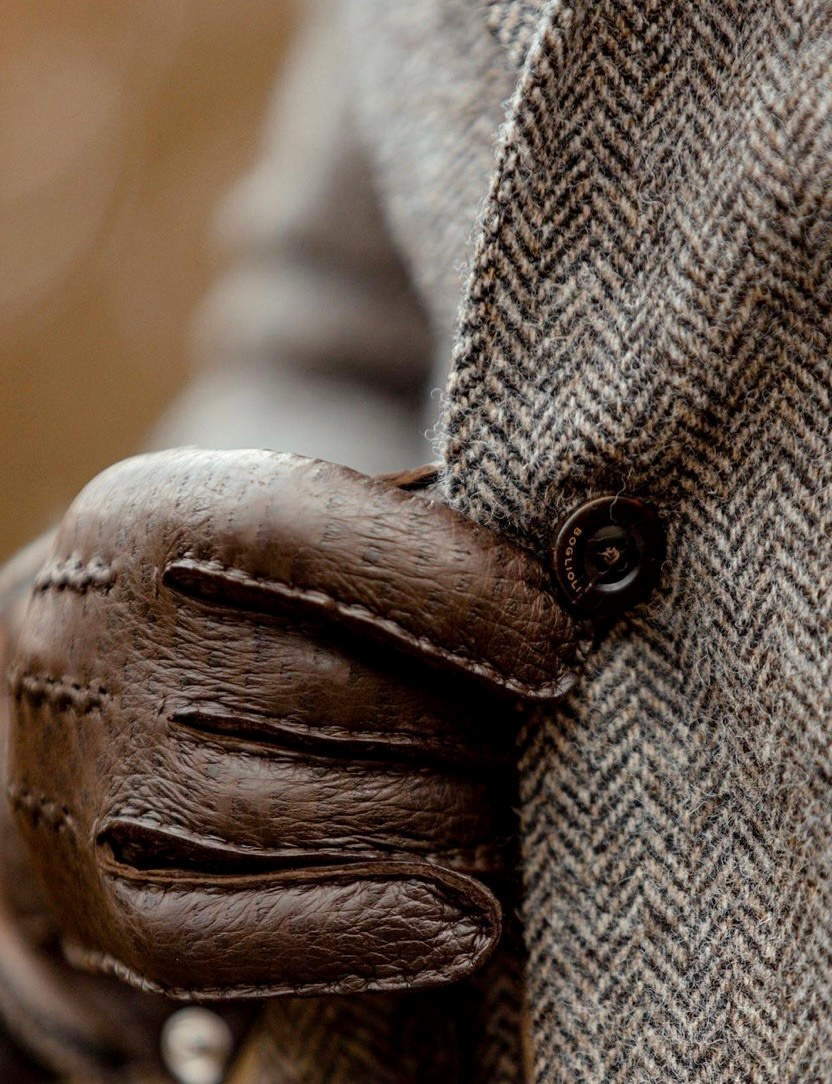 Cuir + drap de laine � chevrons = le bon mix