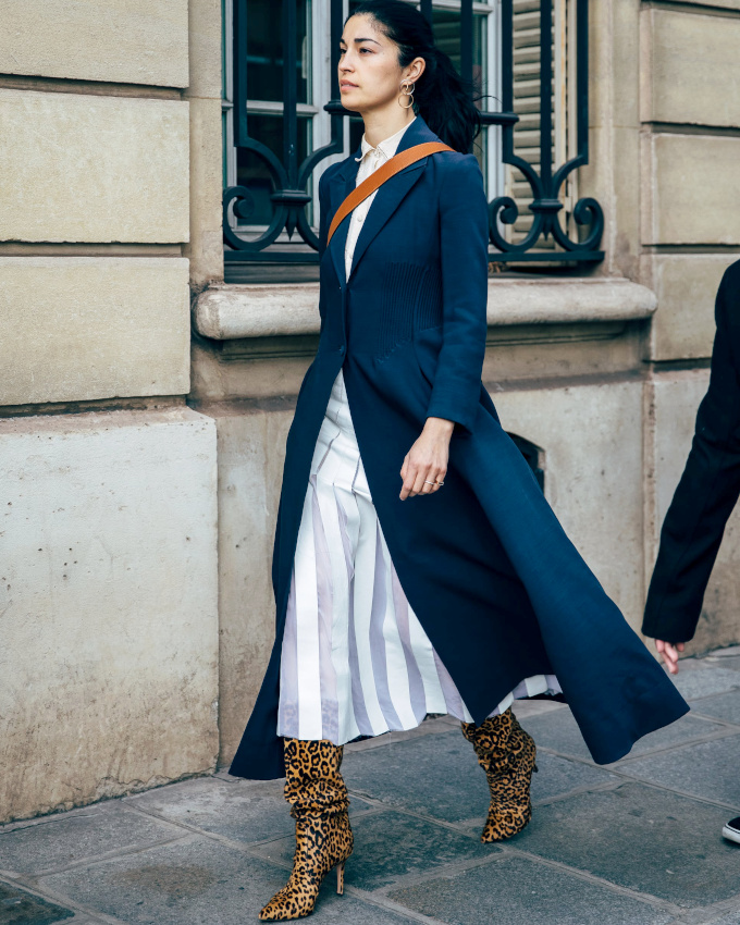 Twister un duo de teintes classiques en lui t�lescopant un imprim� l�opard est souvent une bonne id�e !