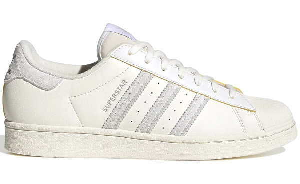 Baskets Adidas Superstar blanches