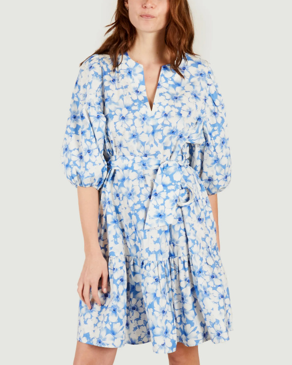 Robe bleue imprime fleuri