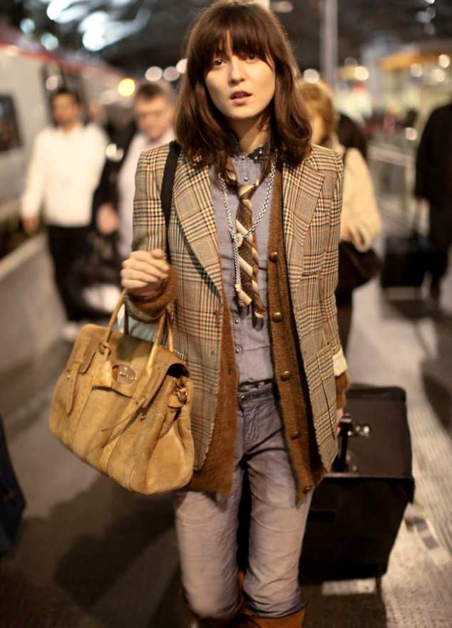 Blazer  carreaux + long gilet = le bon mix