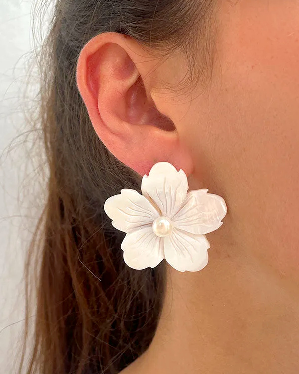 Mono boucle d'oreille fleur