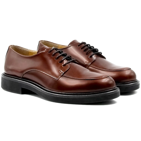 Derbies cuir brillant cognac