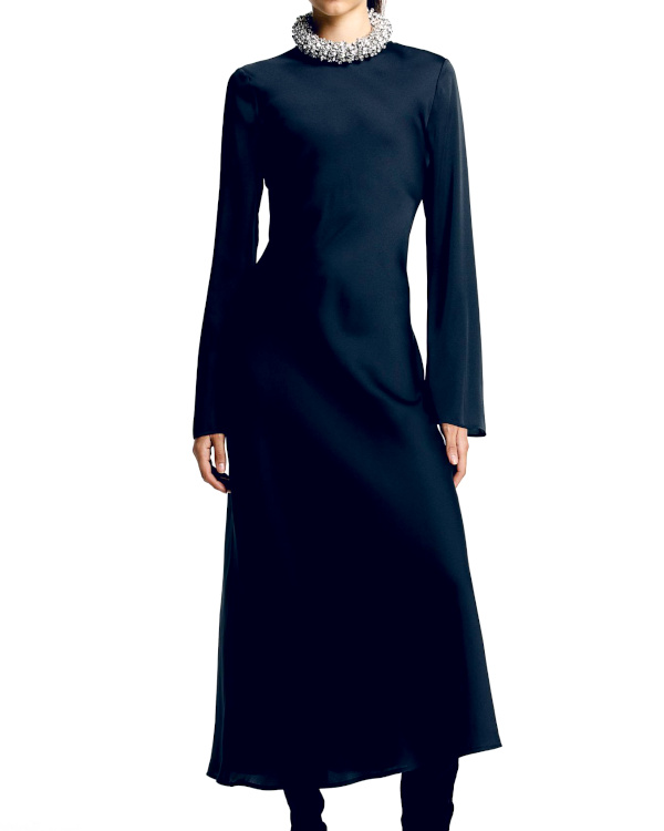 Robe en satin avec dos ouvert noir