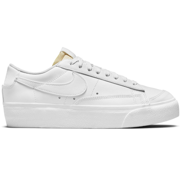 Baskets Nike Blazer Low blanches