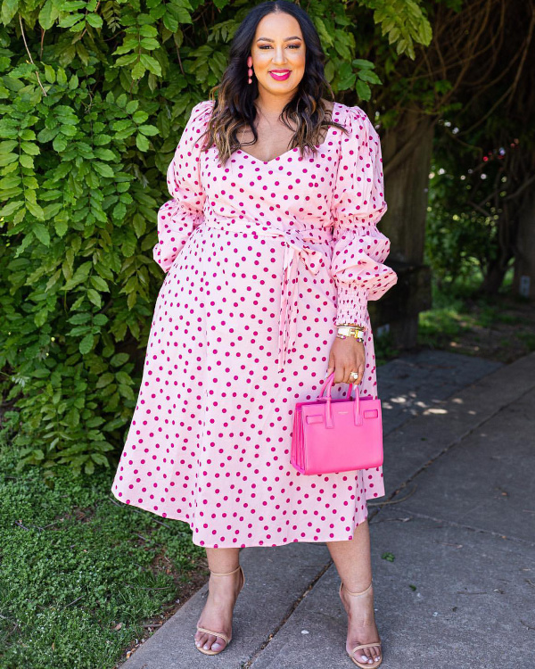 Robe  pois rose pour femme plus size