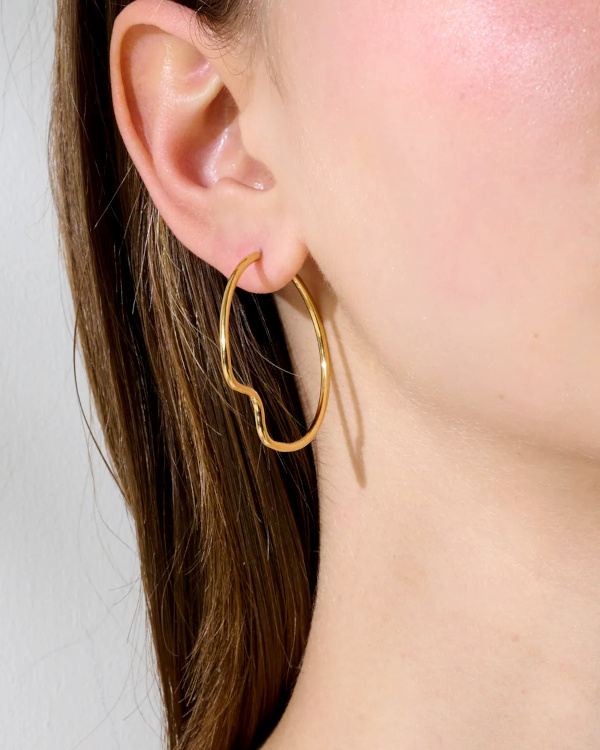 Grandes boucles d'oreilles dores