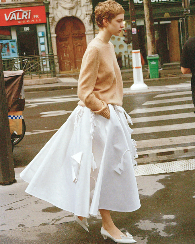 Coupe garonne + jupe ample ultra fminine = le bon mix casual !