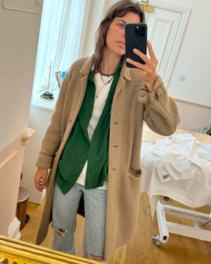 Rien de tel qu'une touche de vert pour rveiller le duo blanc/camel !