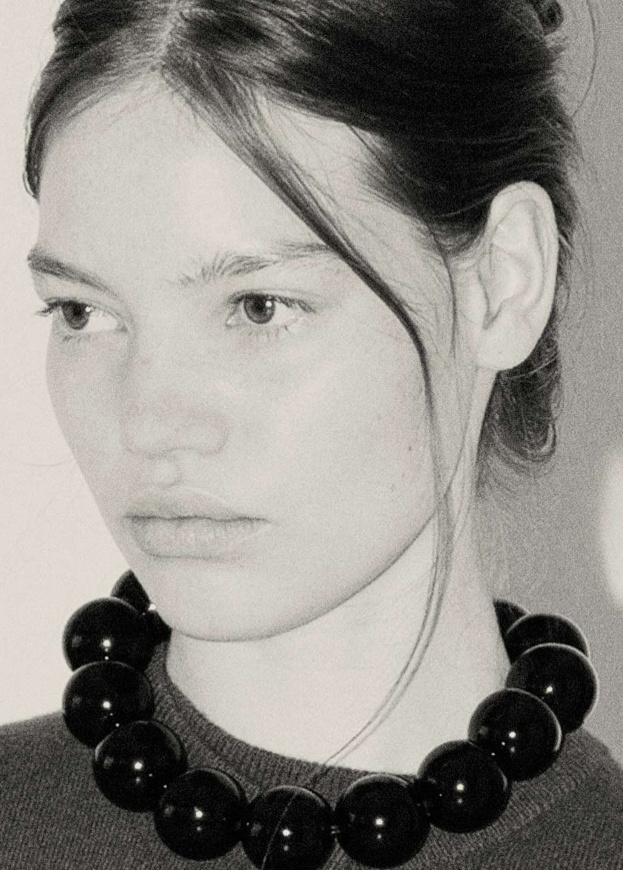 Mlant chic et audace, ce look a tout bon !