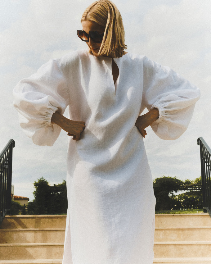 Rien de tel qu'un carr net pour accompagner des manches bouffantes XXL !