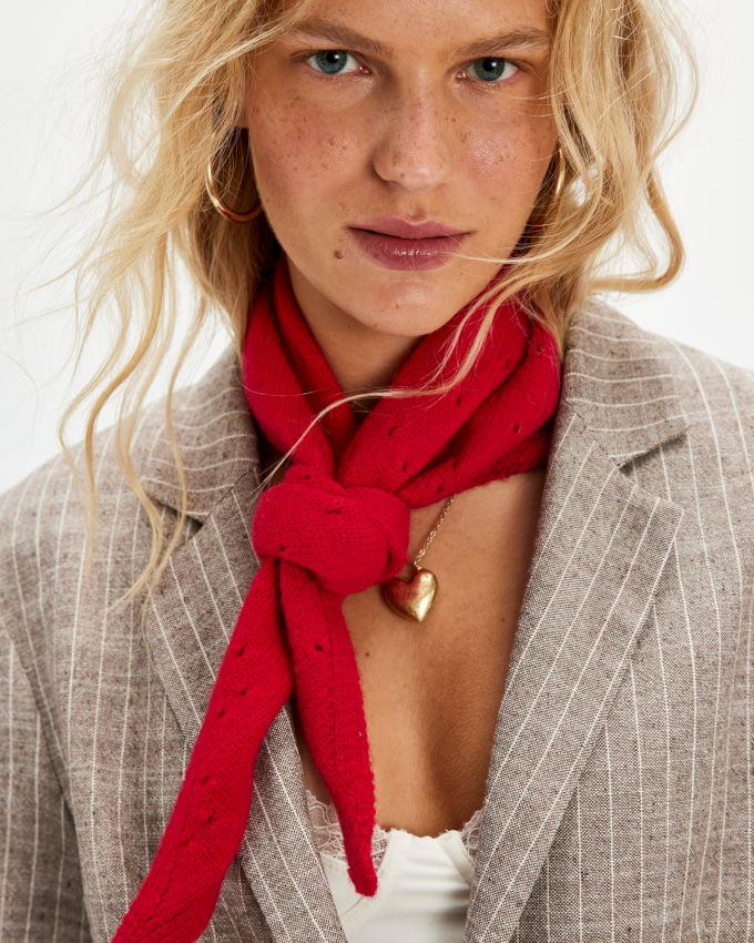 Le foulard tricot : le futur doudou de la rentre ?