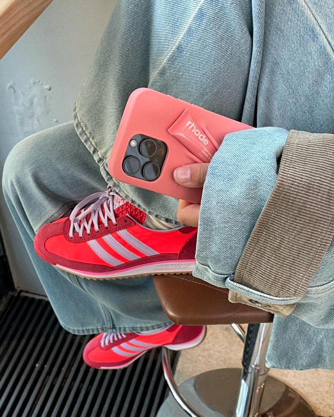 Associer rose chimique et coloris cappuccino est toujours une bonne ide !