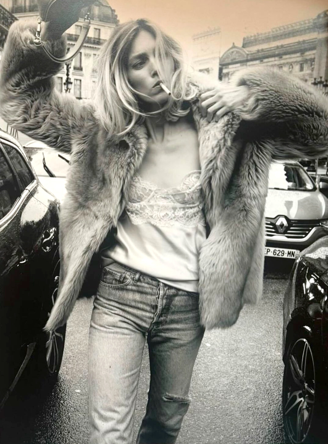 Anja Rubik + dgaine post-nuit blanche = le bon mix