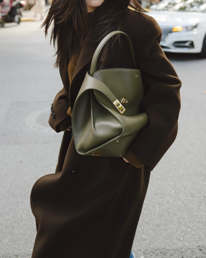 Le kaki, le meilleur alli des camaeux de teintes marron !