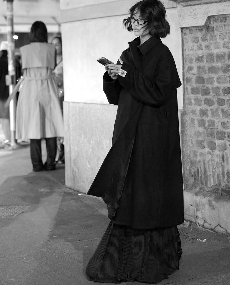 Rien de tel qu'un carr flou pour ddramatiser une tenue !