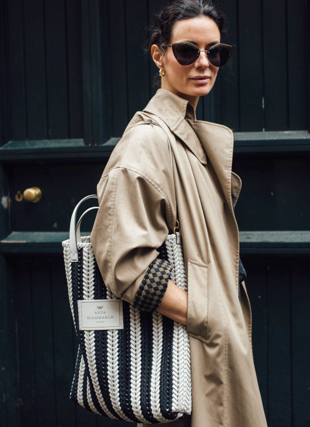 Trench + cuir tress = le bon mix