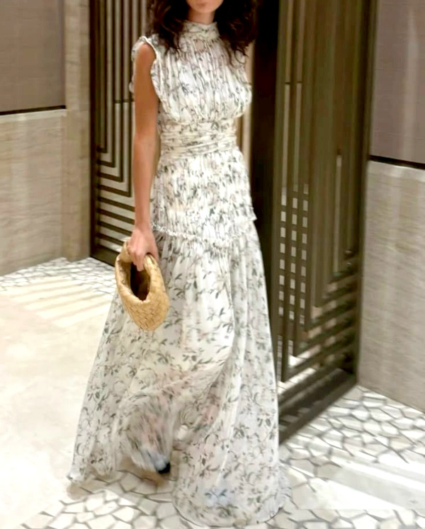 Robe fleurie verte pour un mariage