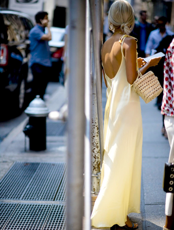 Wanted : une robe jaune beurre frais !