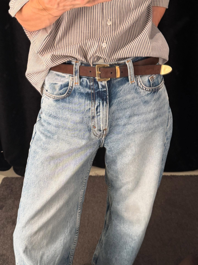 Jean large + chemise raye = le bon mix