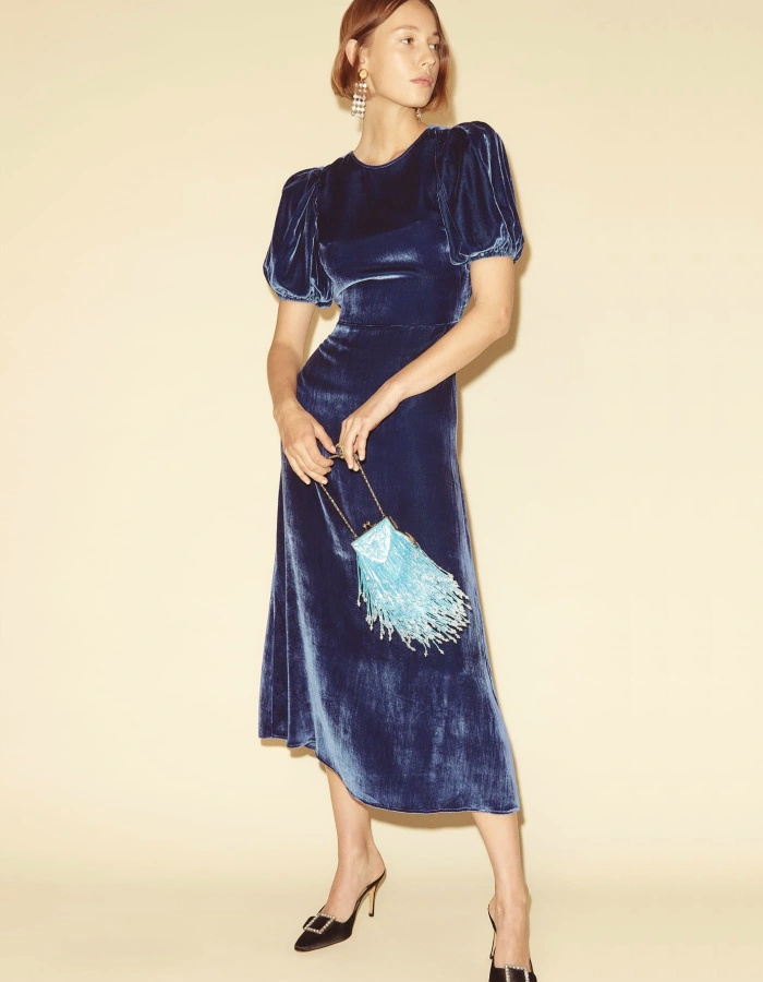 Robe longue en velours bleu