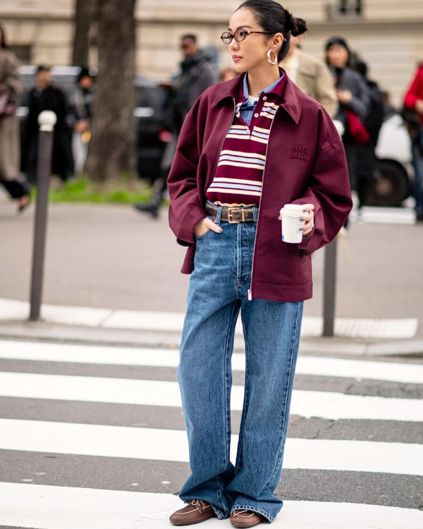 Top bordeaux et jean