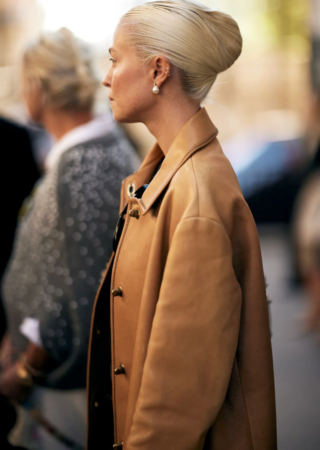 Wanted : matriser l'art du chignon banane !