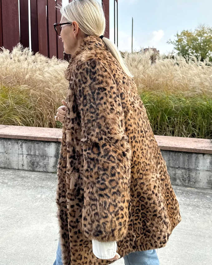 Trait sur une note nonchalante et chaleureuse, l'imprim lopard a tout bon !