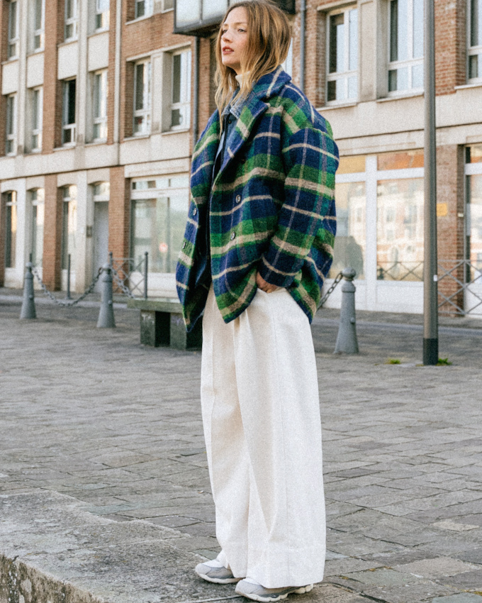 Oui � la rencontre entre carreaux chaleureux et pantalon lumineux !