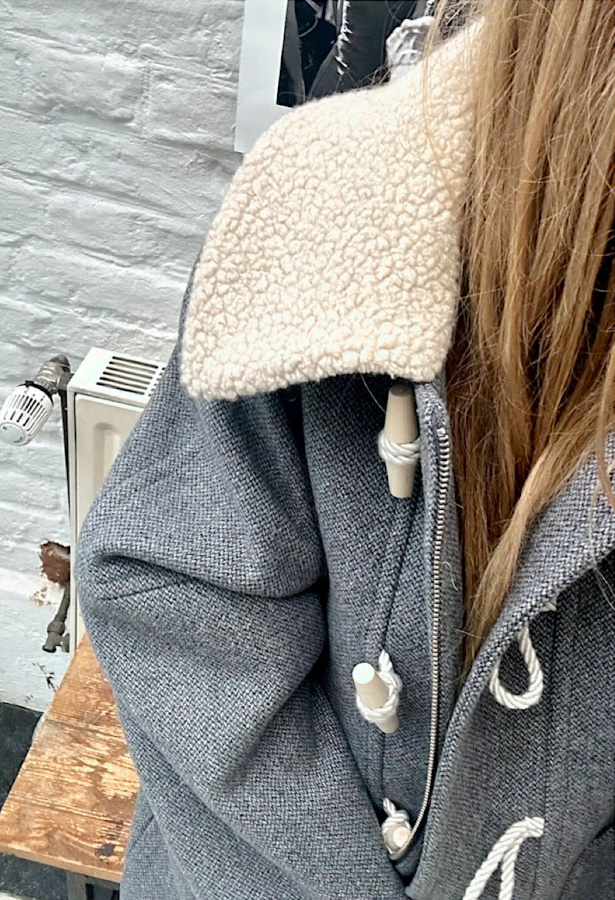 Shearling + duffle-coat = le bon mix